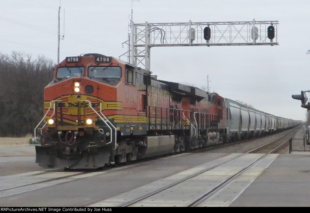 BNSF 4798 West